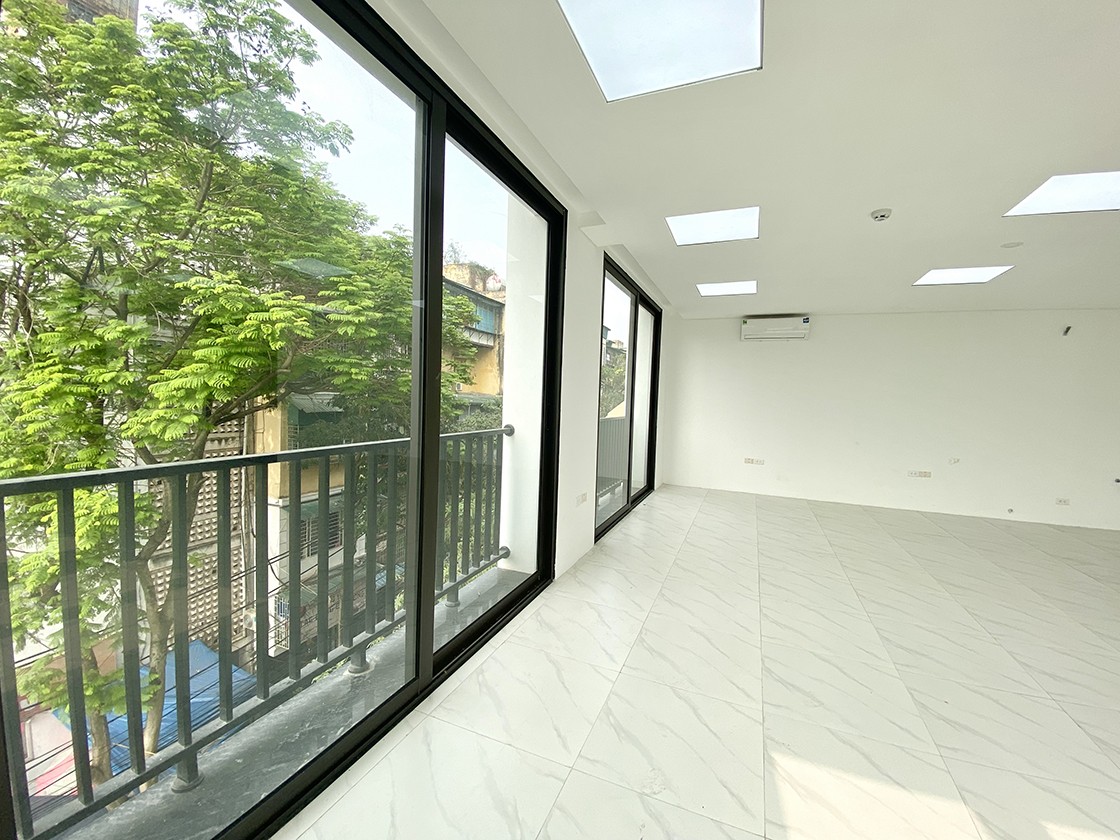 Tòa nhà Số 1/A24 –  Ngõ 385 Hoàng Quốc Việt – Cầu Giấy<